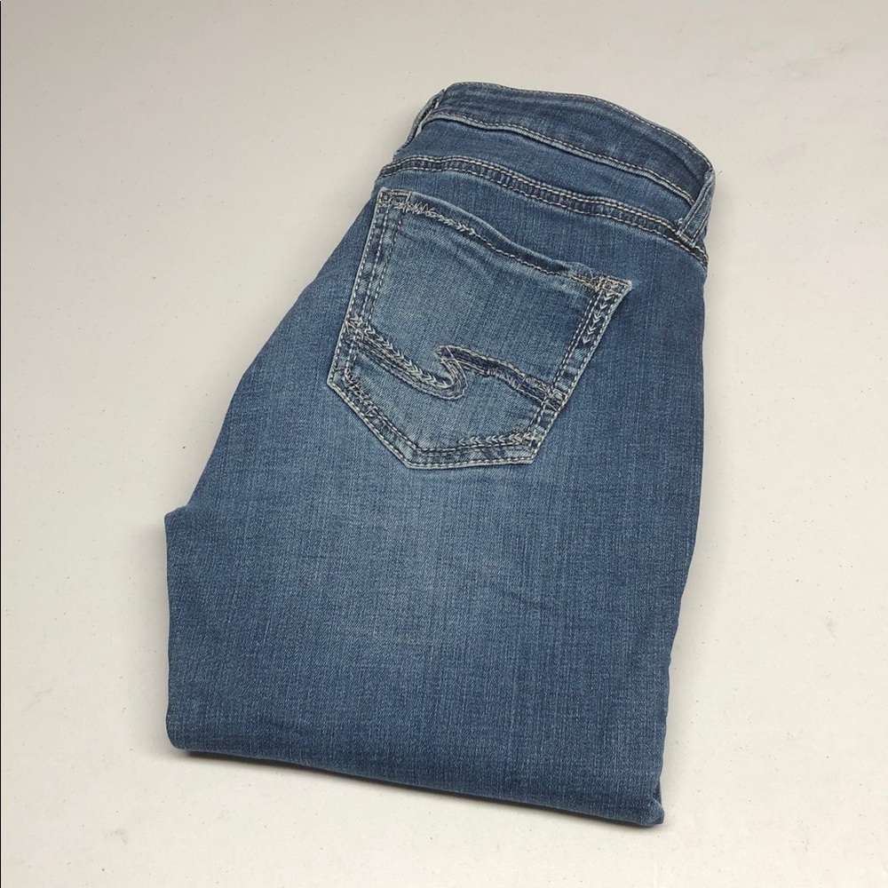 SILVER SUKI SLIM BOOTCUT JEANS 28x33 ⭐️